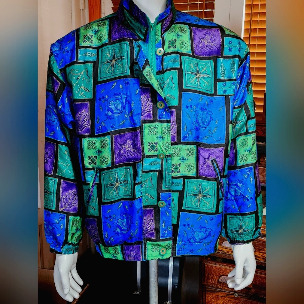 Cervelle Silk Full Zip Lightweight Designer Jacket Multi-Color In Size Large